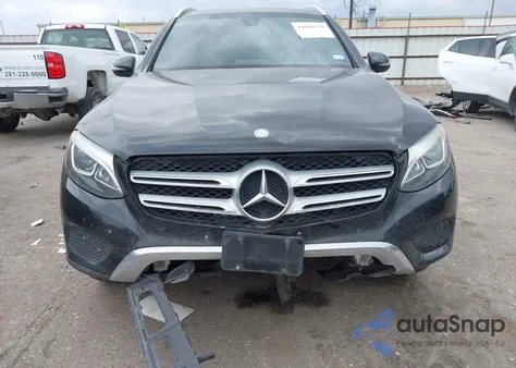 2017 Mercedes-Benz Glc 300 4Matic z USA, uszkodzony, nr VIN WDC0G4KB9HF146921